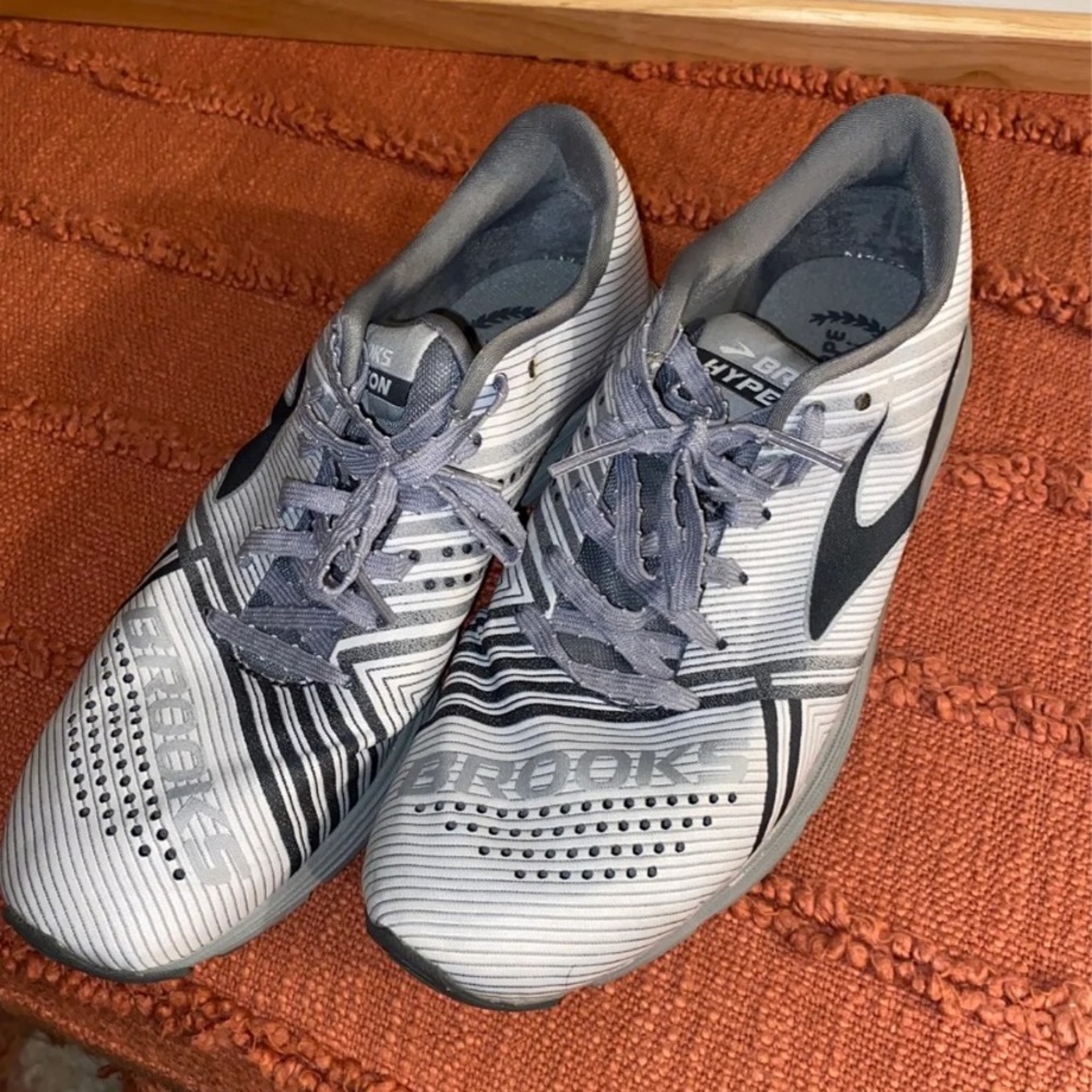 Brooks Hyperion Running Shoes Women 7.5
